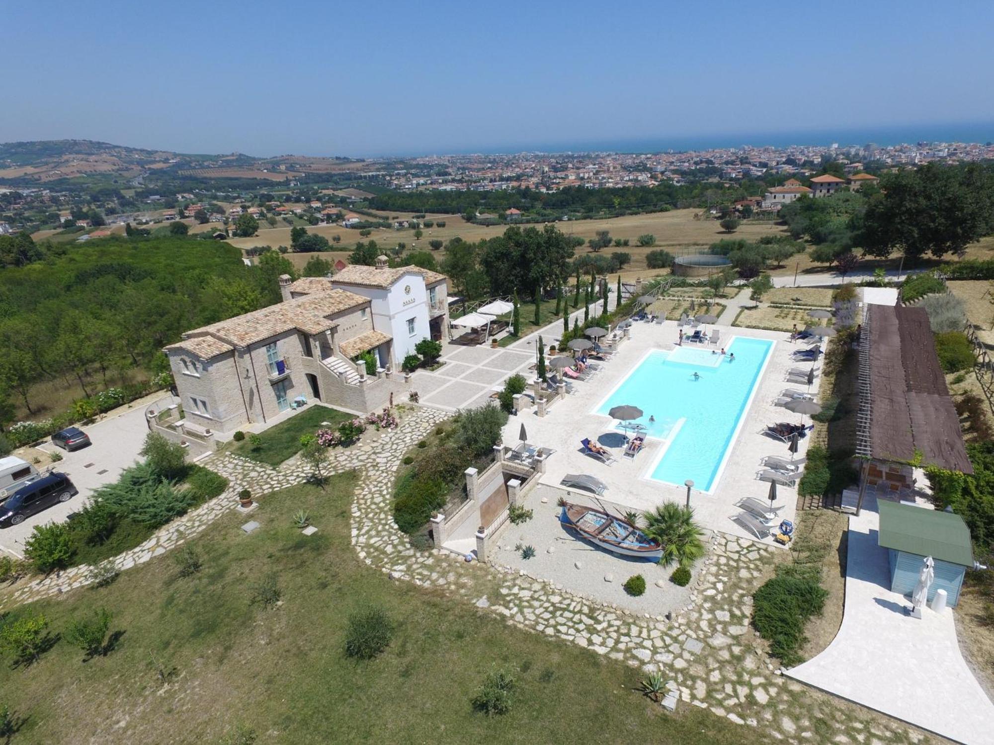 Villa Sant'Angelo Alba Adriatica Exterior foto